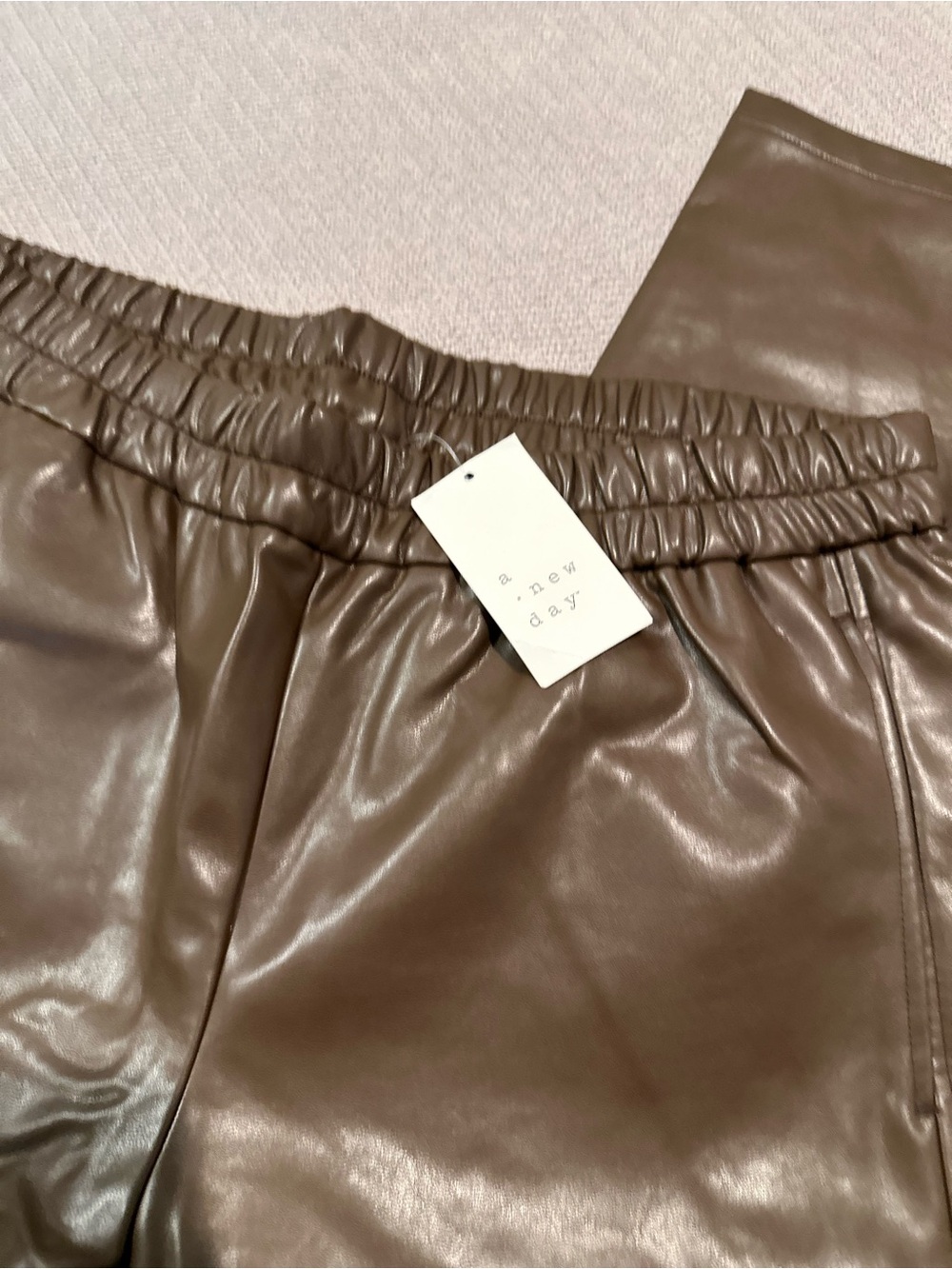 Brown Faux Leather cropped Pants NWT - Picture 2 of 10